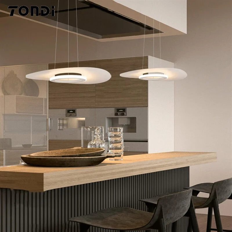 Nordic LED Chandelier Creative UFO Restaurant Chandelier Suitable For Restaurant Bar Hotel Deco Art Indoor Lighting Fixtures