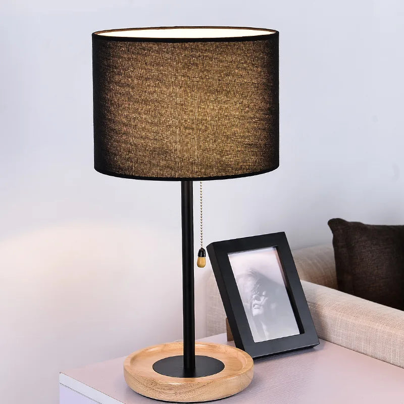 Back Fabric Fashion Wrought Iron Wooden Table Lamp Designer Sample Room Hotel Club Study