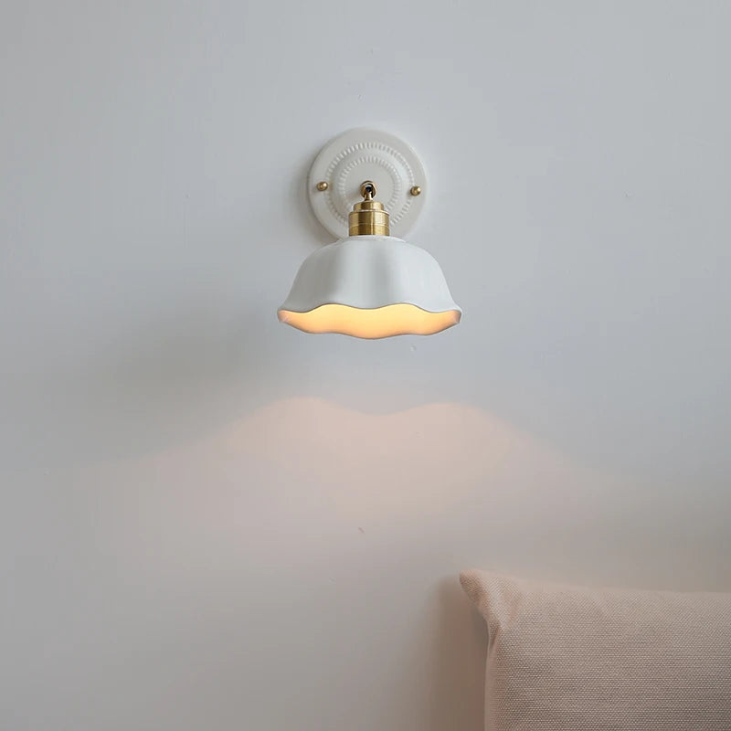 White Ceramic LED Wall Light Fixtures Copper Arm Socket Bedroom Living Room Beside Lamp Modern Wandlamp Applique Murale