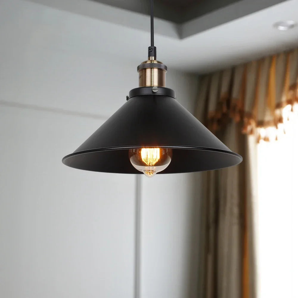 Retro Pendant Lamps Loft Black Hanging Light American Country Pendant Light For/Industrial Kitchen Restaurant Vintage Chandelier