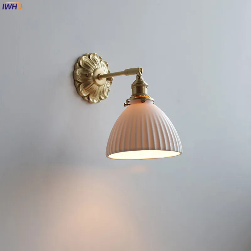 Nordic White Ceramic LED Wall Light Lamp France Style Flower Copper Base Arm Up Down Left Right Rotate Modern Wandlamp